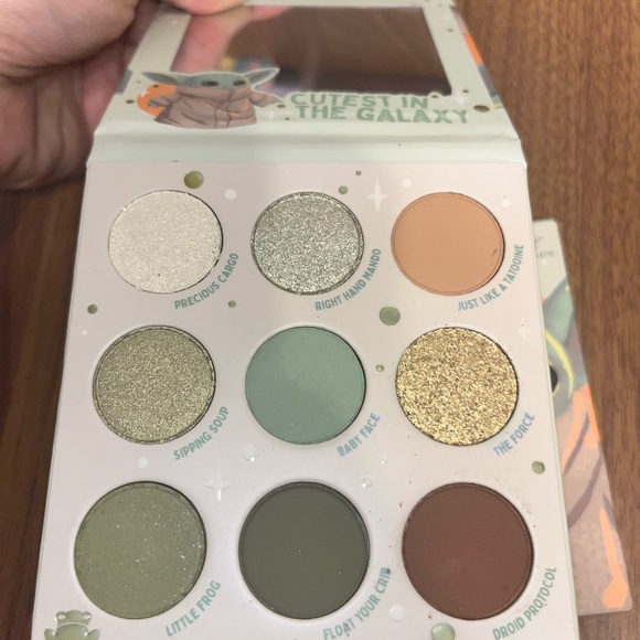 Colourpop Yoda palette - Picture 3 of 3